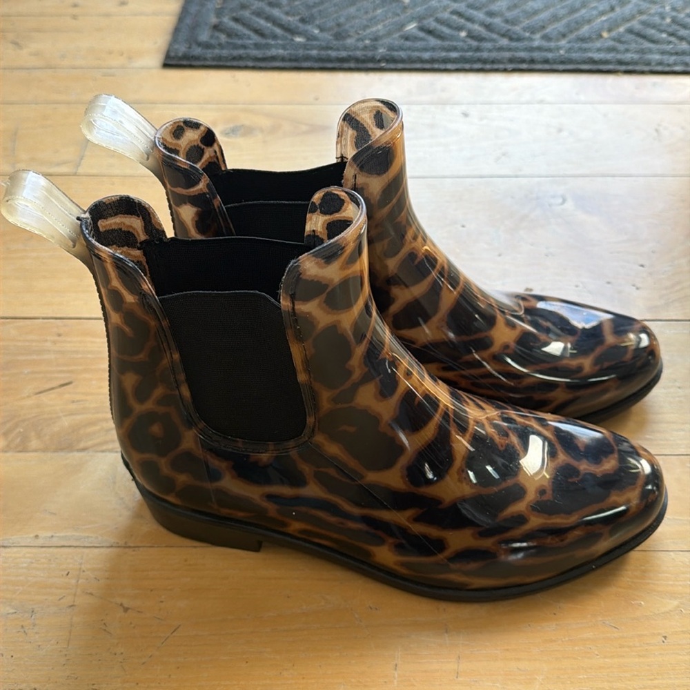 Lauren Ralph Lauren Women Boots Leopard Size 8B Tally Ankle Rain Boots New